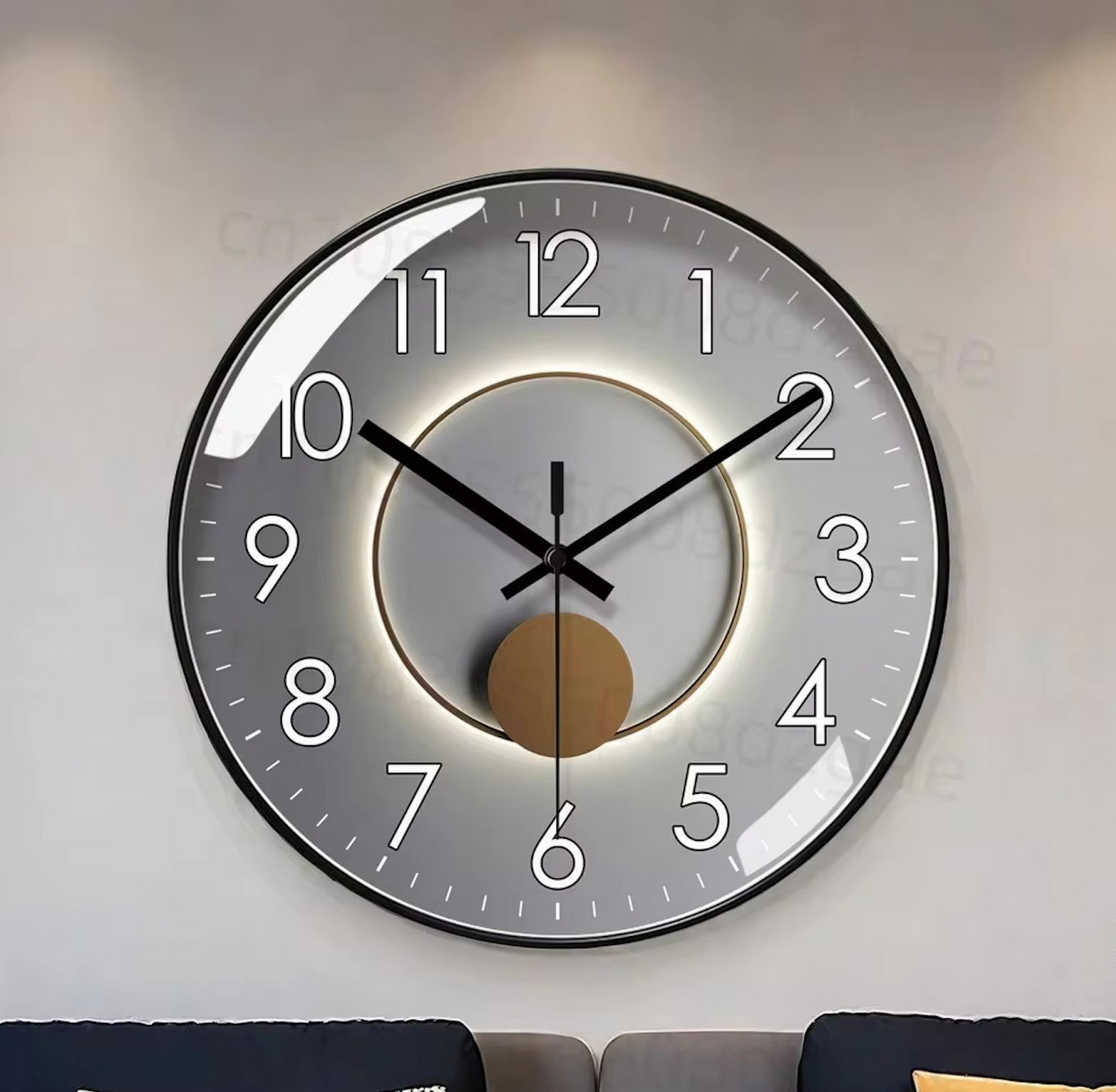 Elegante Wanduhr geräuschlos